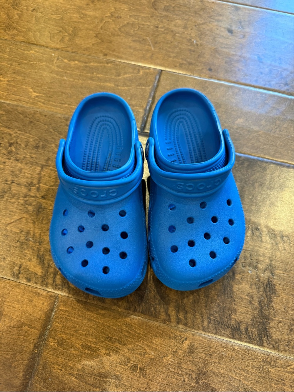 CROCS Kids Classic Clog in Royal Blue